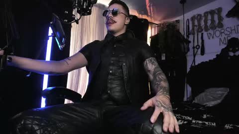 Snapshot of allanhurtss chatting on 02-18-25, 05:31 online show from 02-18-25, 05:31