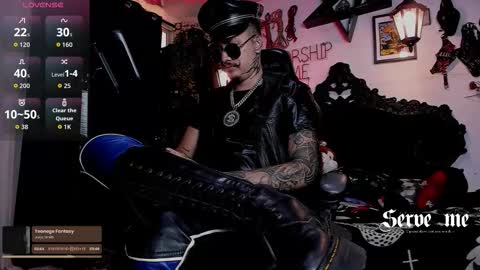 Snapshot of allanhurtss chatting on 03-25-26, 05:19 online show from 03-25-26, 05:19