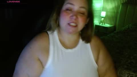 Snapshot of allegra_ferragamo chatting on 02-26-25, 08:54 Ale online show from 02-26-25, 08:54