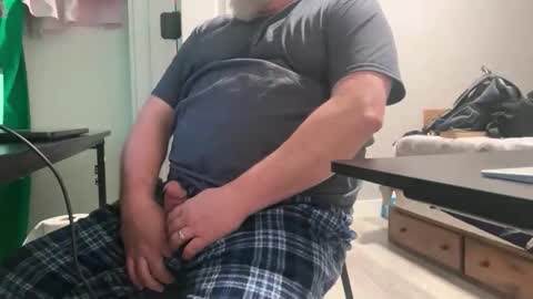 Allergictolove online show from 02-11-26, 03:50