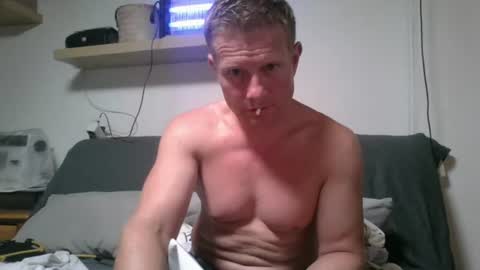 alles594462 online show from 07-09-26, 08:46