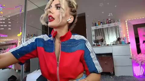 Snapshot of allesya23 chatting on 05-25-26, 07:09 onlyfansallesya23 online show from 05-25-26, 07:09