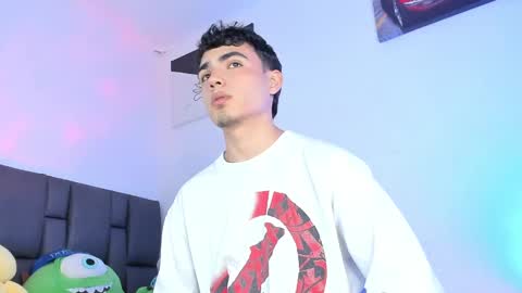 Allex online show from 03-08-25, 03:06