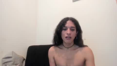 Snapshot of allgold8 chatting on 12-11-24, 11:21 allgol8 online show from 12-11-24, 11:21