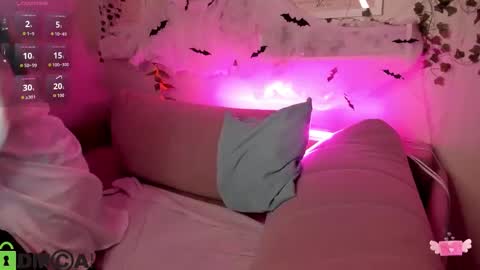 Snapshot of alli_aster chatting on 10-30-25, 03:52 alli_aster online show from 10-30-25, 03:52