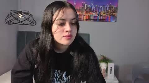Snapshot of alli_cooper chatting on 07-14-26, 12:22 Ali online show from 07-14-26, 12:22