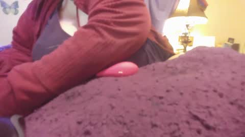 Alli Kat online show from 12-17-24, 02:00