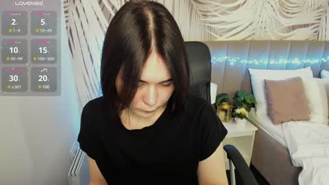 Snapshot of alli_zi chatting on 12-07-24, 02:53 Blair online show from 12-07-24, 02:53