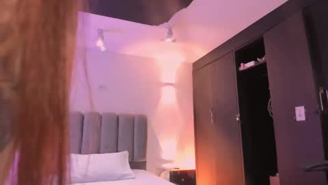 Snapshot of allicelover chatting on 11-22-25, 11:53 ALLICE online show from 11-22-25, 11:53