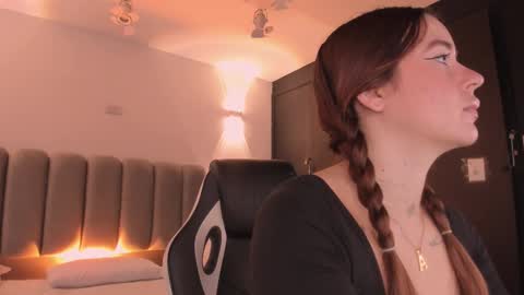 Snapshot of allicelover chatting on 01-07-26, 11:34 ALLICE online show from 01-07-26, 11:34