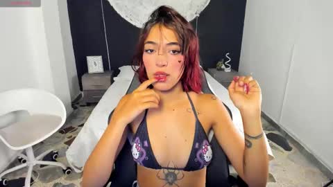 Allice online show from 10-22-25, 04:24