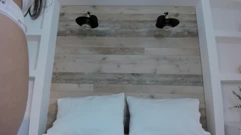 Snapshot of allie_bruce chatting on 01-13-26, 02:17 A L L I E online show from 01-13-26, 02:17