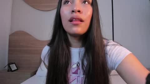 Snapshot of allie_bruce chatting on 01-15-26, 02:38 A L L I E online show from 01-15-26, 02:38