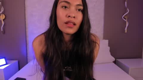 Snapshot of allie_bruce chatting on 03-10-26, 02:27 A L L I E online show from 03-10-26, 02:27