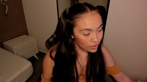 A L L I E online show from 07-09-26, 07:51