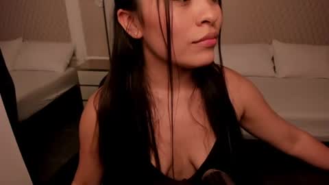 A L L I E online show from 07-16-26, 08:04