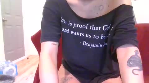 Snapshot of alliebearx chatting on 02-03-25, 05:46 alliebearx online show from 02-03-25, 05:46
