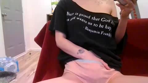 Snapshot of alliebearx chatting on 02-03-25, 09:29 alliebearx online show from 02-03-25, 09:29
