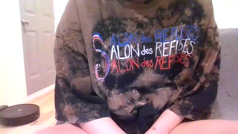 Snapshot of alliebearx chatting on 02-24-25, 12:30 alliebearx online show from 02-24-25, 12:30