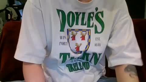 Snapshot of alliebearx chatting on 03-02-25, 11:53 alliebearx online show from 03-02-25, 11:53