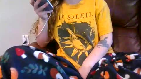 Snapshot of alliebearx chatting on 01-08-26, 05:37 alliebearx online show from 01-08-26, 05:37