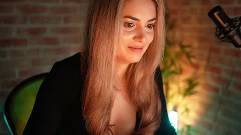 Allie online show from 12-28-24, 05:02