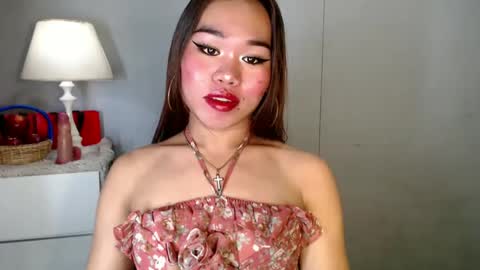 Snapshot of allirah20x chatting on 12-06-24, 01:22 Allirah online show from 12-06-24, 01:22