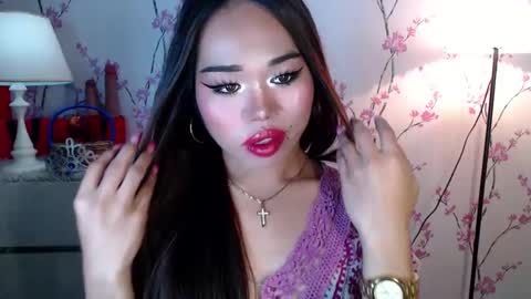 Snapshot of allirah20x chatting on 01-27-25, 10:38 Allirah online show from 01-27-25, 10:38