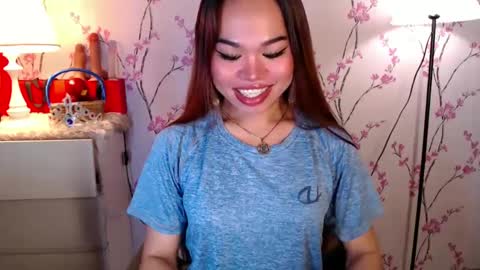 Snapshot of allirah20x chatting on 03-08-25, 11:39 Allirah online show from 03-08-25, 11:39