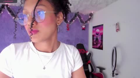Snapshot of allis0n_ik chatting on 12-20-24, 04:09 ALLIS0N IK online show from 12-20-24, 04:09