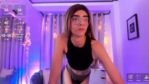 Snapshot of allison_alahia chatting on 12-20-24, 05:51 Allison online show from 12-20-24, 05:51