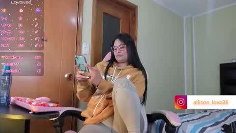 Snapshot of allison_love chatting on 11-22-25, 06:01 allison online show from 11-22-25, 06:01