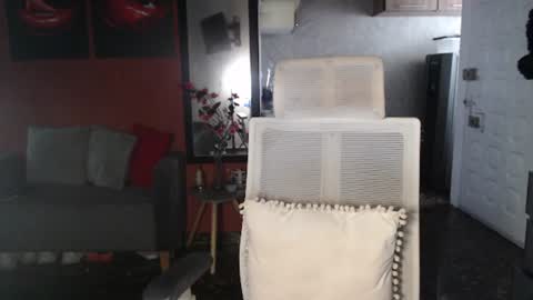 Allison Victoria online show from 06-18-26, 02:32
