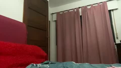 allisonlove2 online show from 06-04-26, 04:07