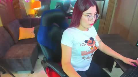 ALLISON online show from 10-17-25, 04:26
