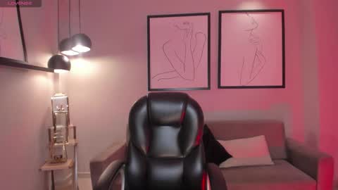 Snapshot of allisonrogersx chatting on 03-06-26, 03:36 Allison Rogers online show from 03-06-26, 03:36