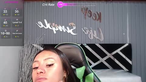 Snapshot of allisson_a chatting on 12-19-24, 07:07 Allisson online show from 12-19-24, 07:07