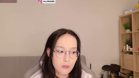 Snapshot of alllinaeve chatting on 01-16-25, 06:37 Alina online show from 01-16-25, 06:37