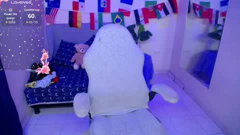 alloy_tiny online show from 06-12-26, 06:40