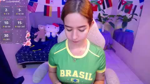 Snapshot of alloy_tiny chatting on 06-30-26, 01:12 alloy_tiny online show from 06-30-26, 01:12