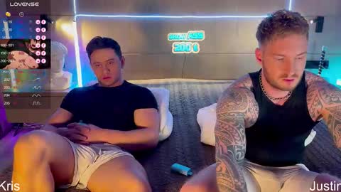 Snapshot of alltimehorny19 chatting on 10-08-25, 09:01 Justin online show from 10-08-25, 09:01