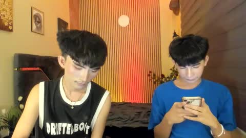 Snapshot of alluring_alpha chatting on 10-27-25, 08:18 kim and josh online show from 10-27-25, 08:18