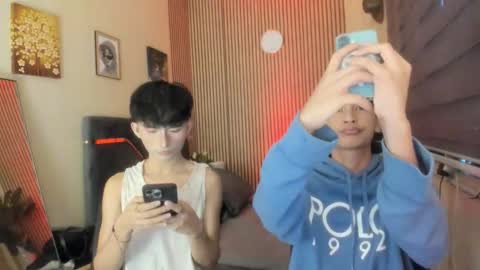 Snapshot of alluring_alpha chatting on 11-26-25, 12:55 kim and josh online show from 11-26-25, 12:55