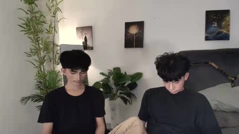 Snapshot of alluring_alpha chatting on 03-13-26, 08:32 kim and josh online show from 03-13-26, 08:32