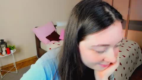 alluringeyess online show from 04-22-26, 04:41