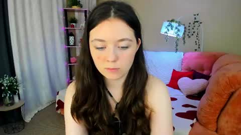 alluringeyess online show from 06-26-26, 04:22