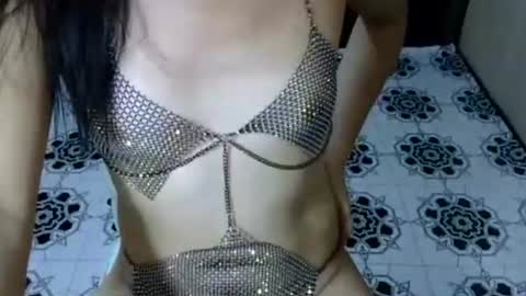 Snapshot of alluringlady07 chatting on 04-10-26, 01:00 tiffany online show from 04-10-26, 01:00