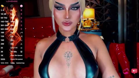 Natalya Fox online show from 11-04-25, 08:24