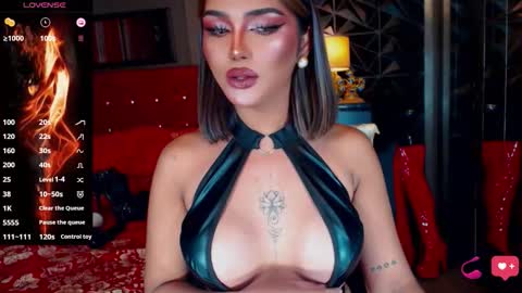 Natalya Fox online show from 11-05-25, 07:41