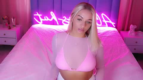 AlwaysHot online show from 10-11-25, 02:33